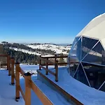Luxusní stan Glamping Pasieka Balia & Jacuzzi Glamp Bukowina Tatrzanska - Namioty W Tatrach Groń