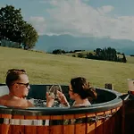 Glamping Pasieka Balia & Jacuzzi Glamp Bukowina Tatrzanska - Namioty W Tatrach *